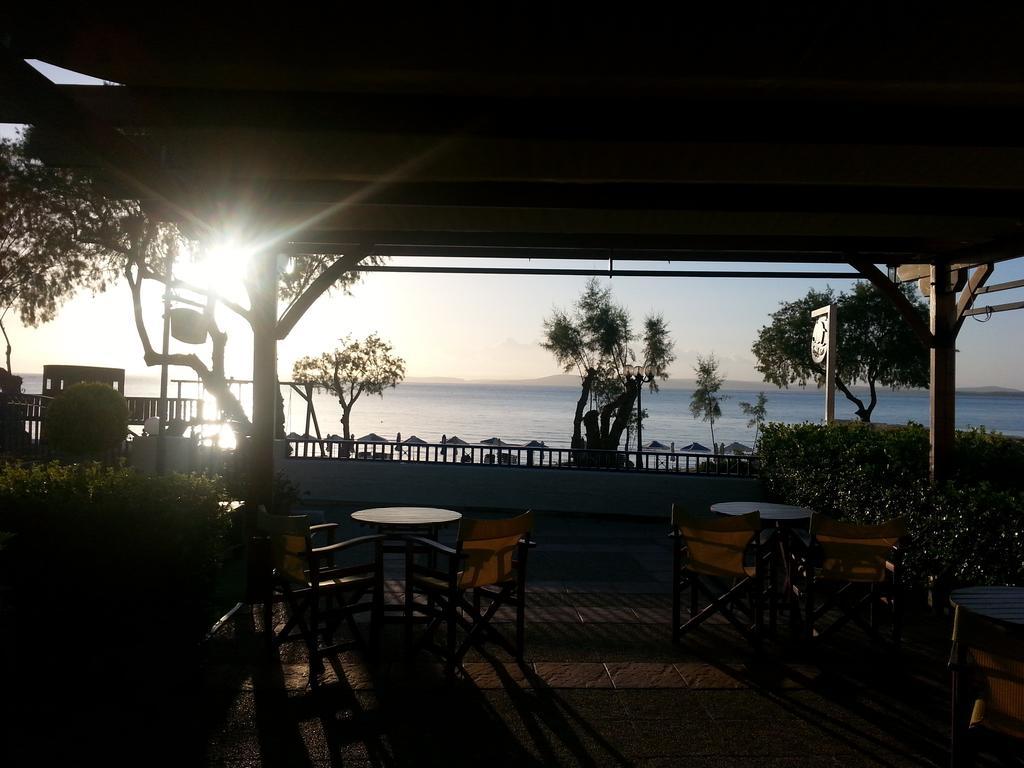 Karfas Bay View Apartment ภายนอก รูปภาพ