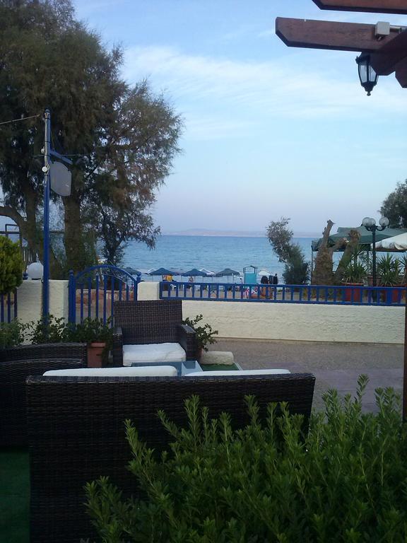 Karfas Bay View Apartment ภายนอก รูปภาพ