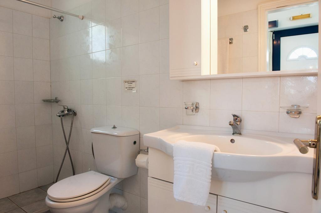 Karfas Bay View Apartment ภายนอก รูปภาพ