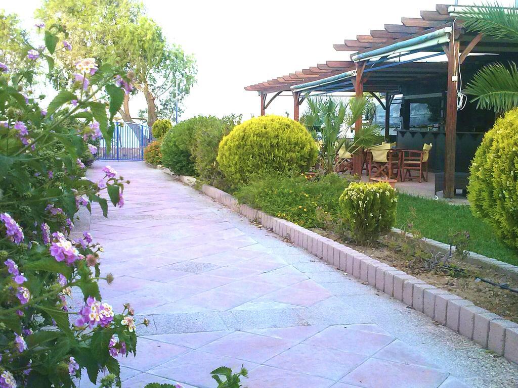 Karfas Bay View Apartment ภายนอก รูปภาพ