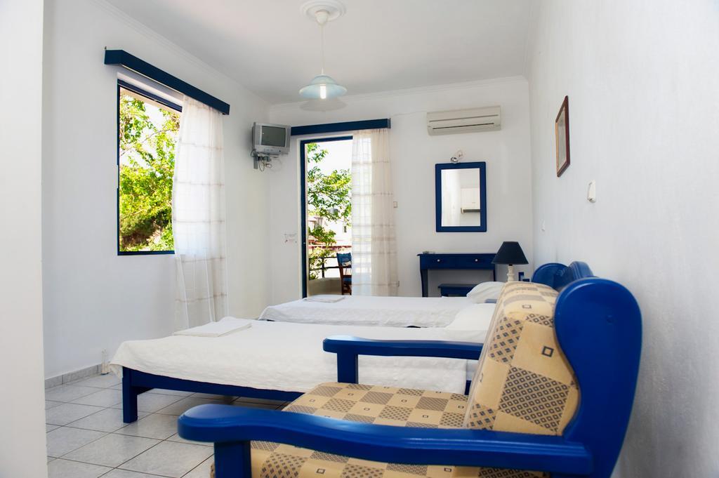 Karfas Bay View Apartment ภายนอก รูปภาพ